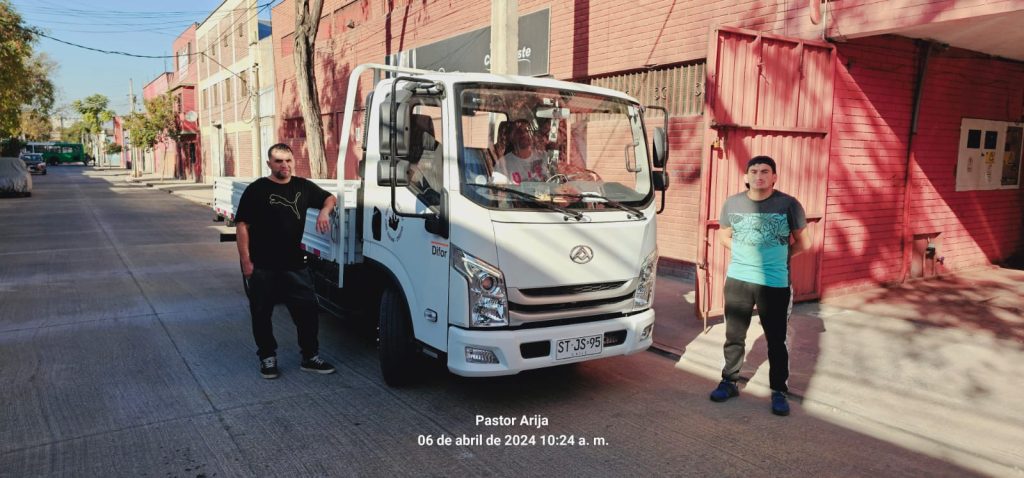 Adquisición Vehículo Maxus C35